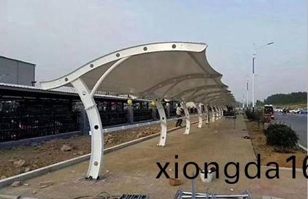 `膜結(jié)構(gòu)(gou)車棚使用(yong)年限及(ji)保養(yǎng)(yang)`