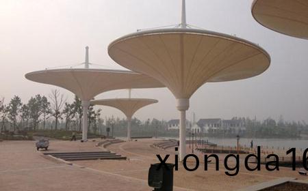 `膜(mo)結(jié)構(gòu)景(jing)觀看(kan)臺(tái)(tai)棚優(yōu)缺點(diǎn)(dian)`